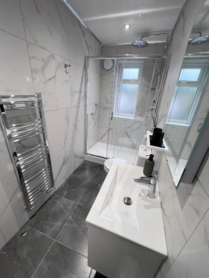 United Home B&B Salford  Eksteriør billede
