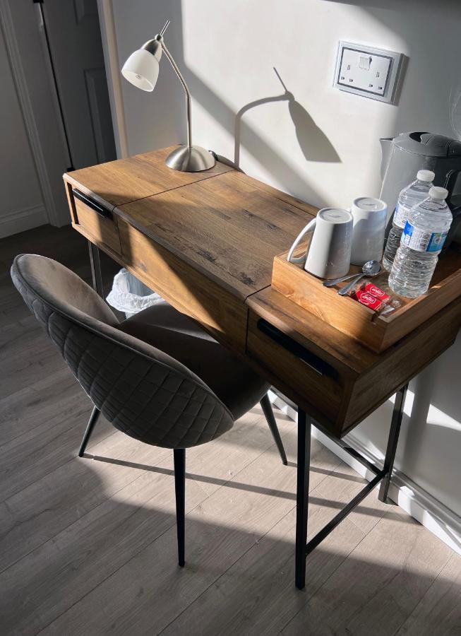United Home B&B Salford  Eksteriør billede